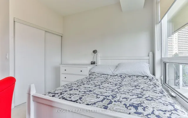 Additional property image - 500 Sherbourne St Unit 809