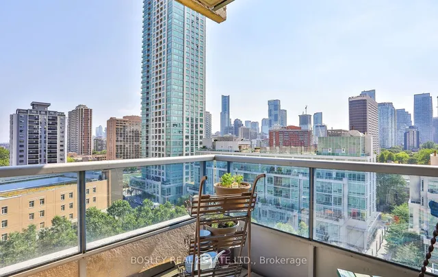 Additional property image - 500 Sherbourne St Unit 809
