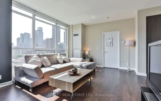 Additional property image - 500 Sherbourne St Unit 809