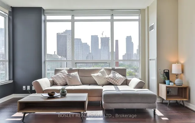 Additional property image - 500 Sherbourne St Unit 809