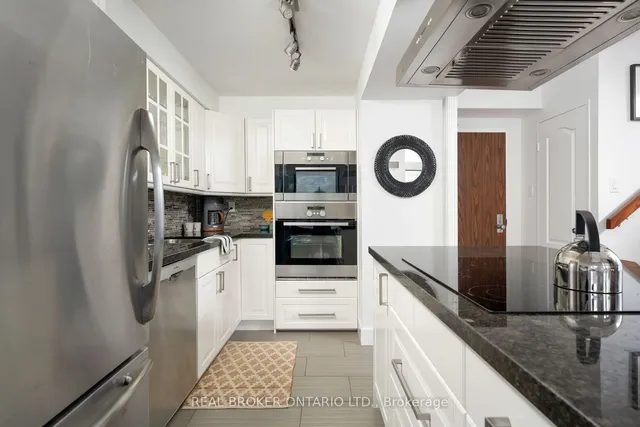 Additional property image - 1555 Avenue Rd Unit A-0504