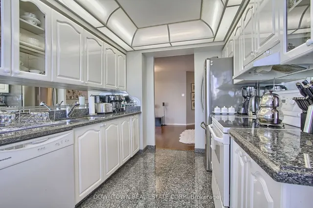 Additional property image - 1121 Steeles Ave Unit 406