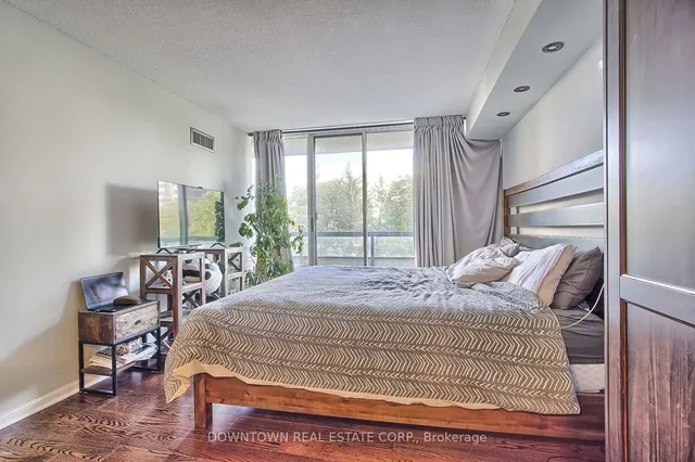 Additional property image - 1121 Steeles Ave Unit 406