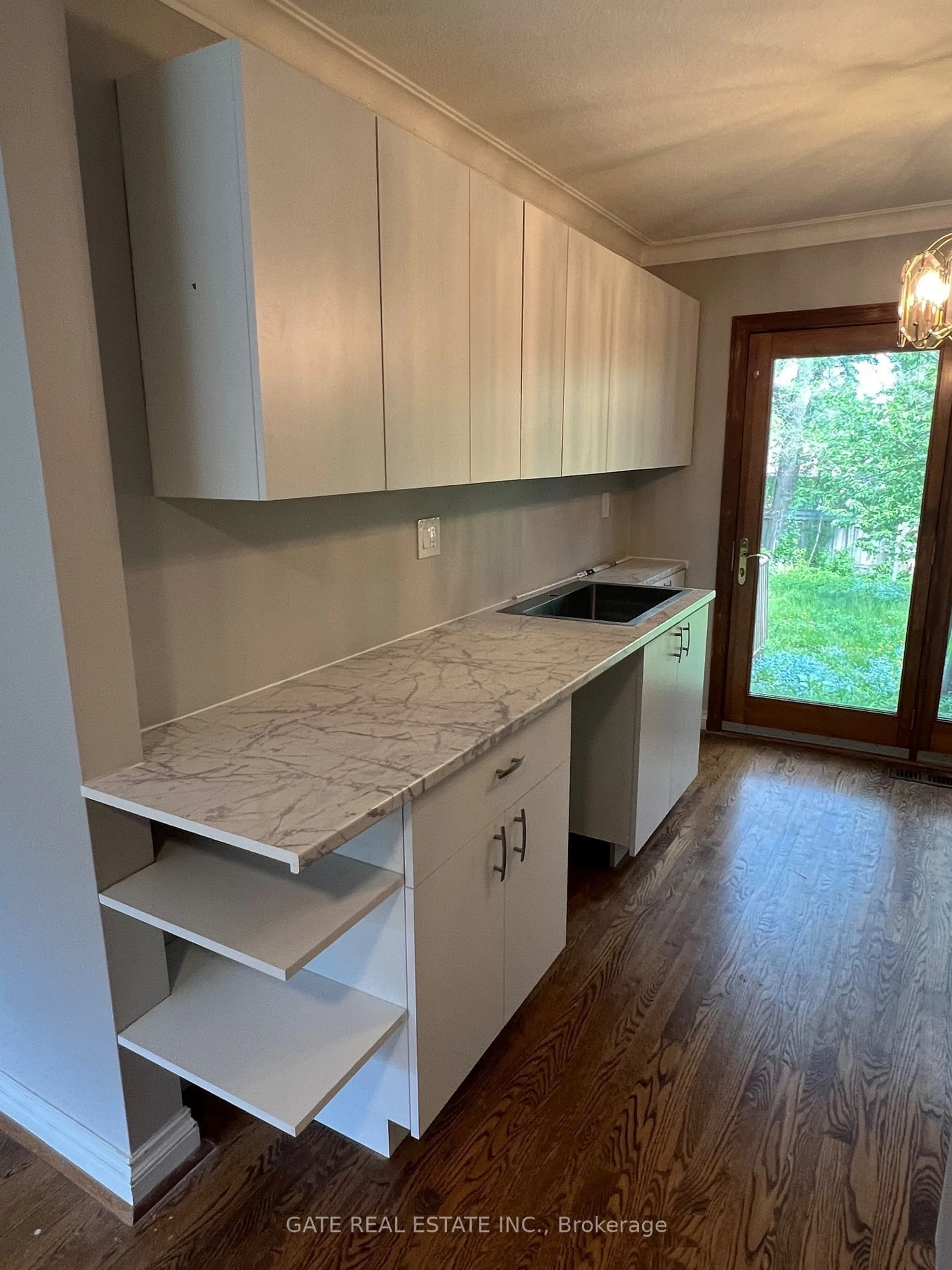 Standard kitchen, wood floors, cottage for 16 Glenelia Ave, Toronto Ontario M2M 2K7