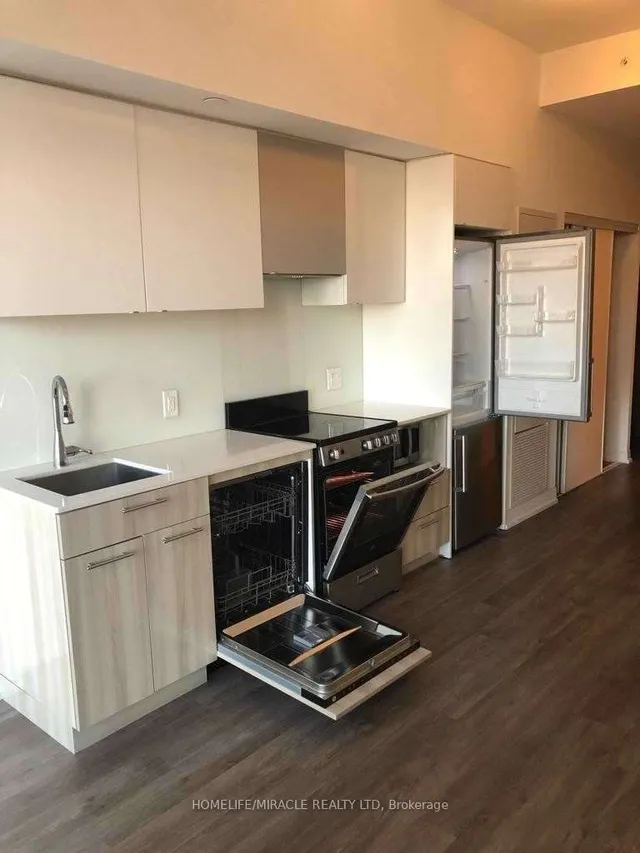Additional property image - 251 Jarvis St Unit 1035