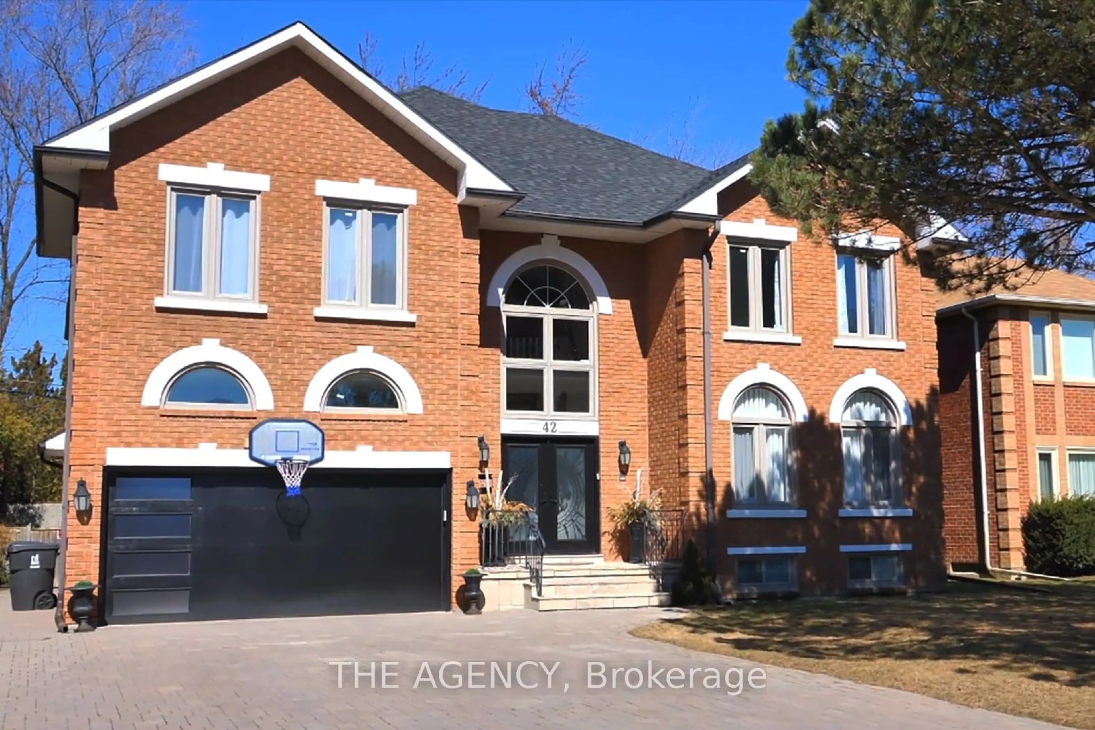 Home with brick exterior material for 42 Grangemill Cres, Toronto Ontario M3B 2J2