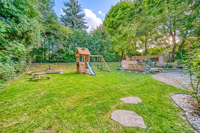 Additional property image - 156 Burbank Dr