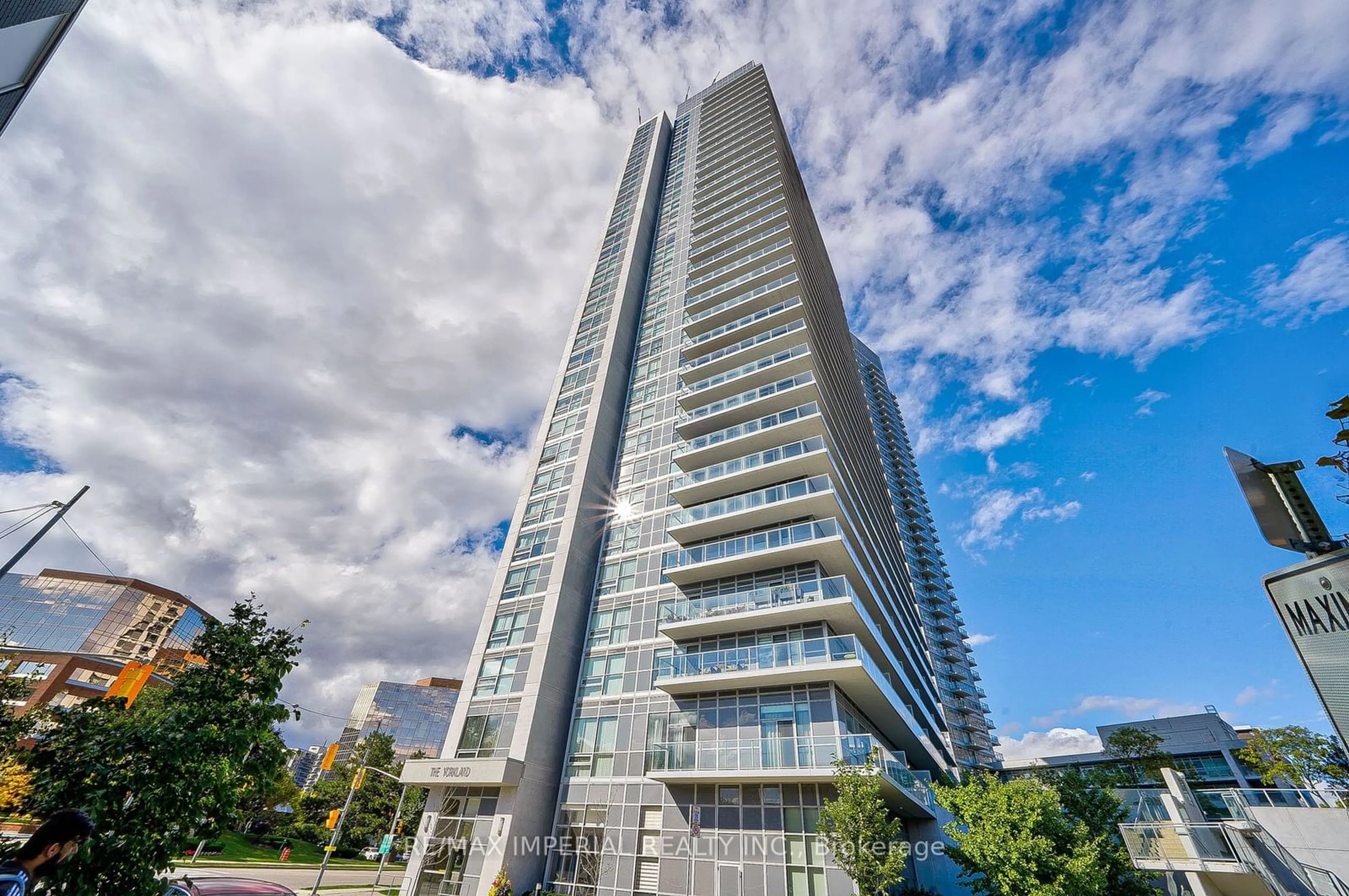 A pic from exterior of the house or condo for 275 Yorkland Rd #3007, Toronto Ontario M2J 0B4