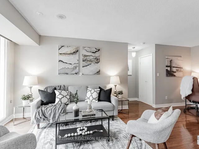 Additional property image - 43 Eglinton Ave Unit 1011