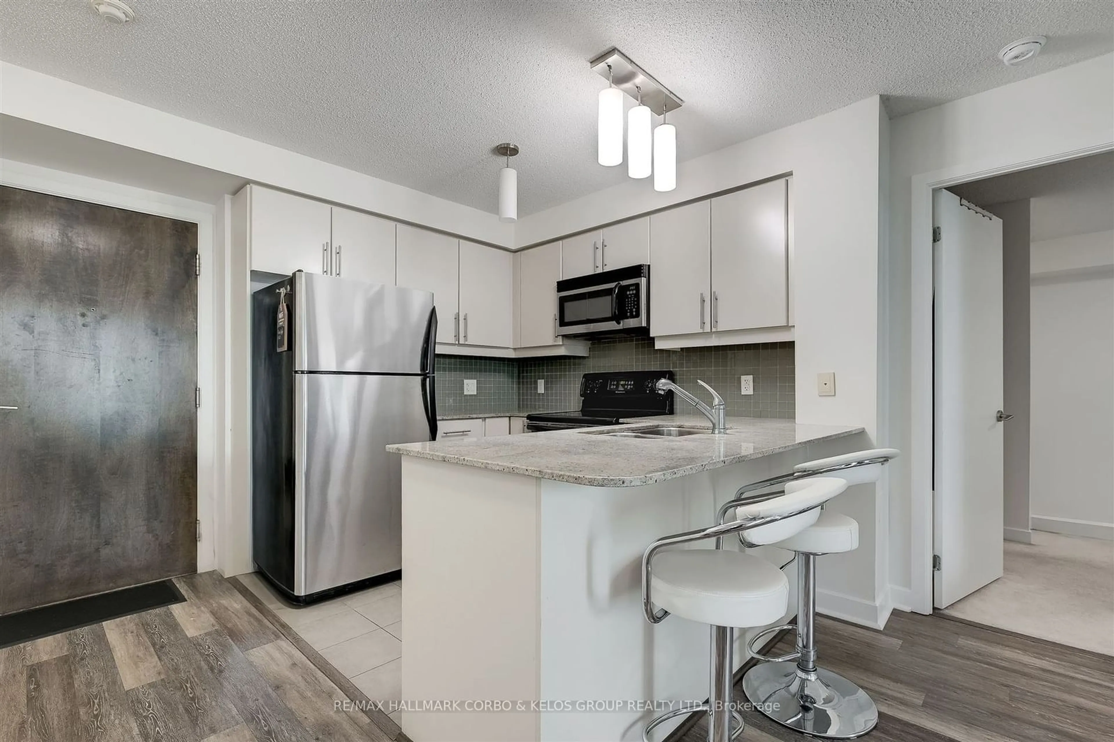 Standard kitchen, wood floors for 18 Harbour St #1209, Toronto Ontario M5J 2Z6