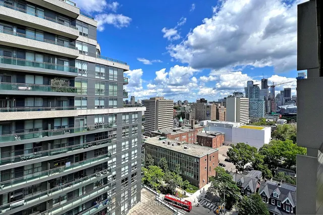 Additional property image - 720 Spadina Ave Unit 1510