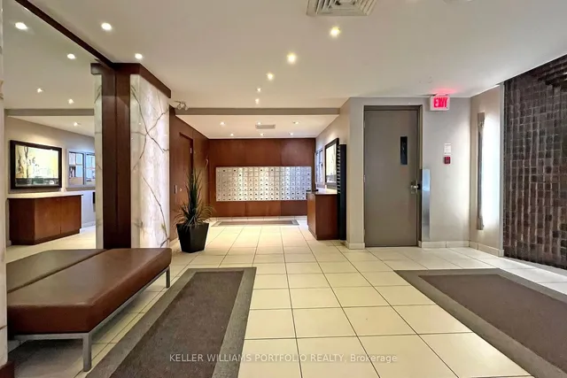 Additional property image - 720 Spadina Ave Unit 1510
