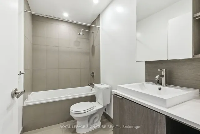 Additional property image - 170 Sumach St Unit 401