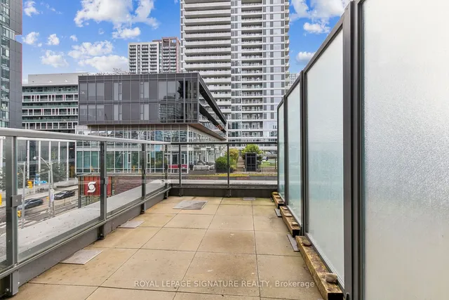 Additional property image - 170 Sumach St Unit 401