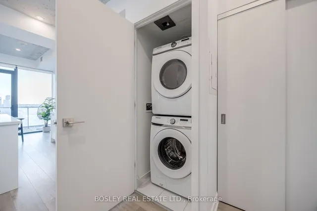 Additional property image - 55 Ontario St Unit 2201