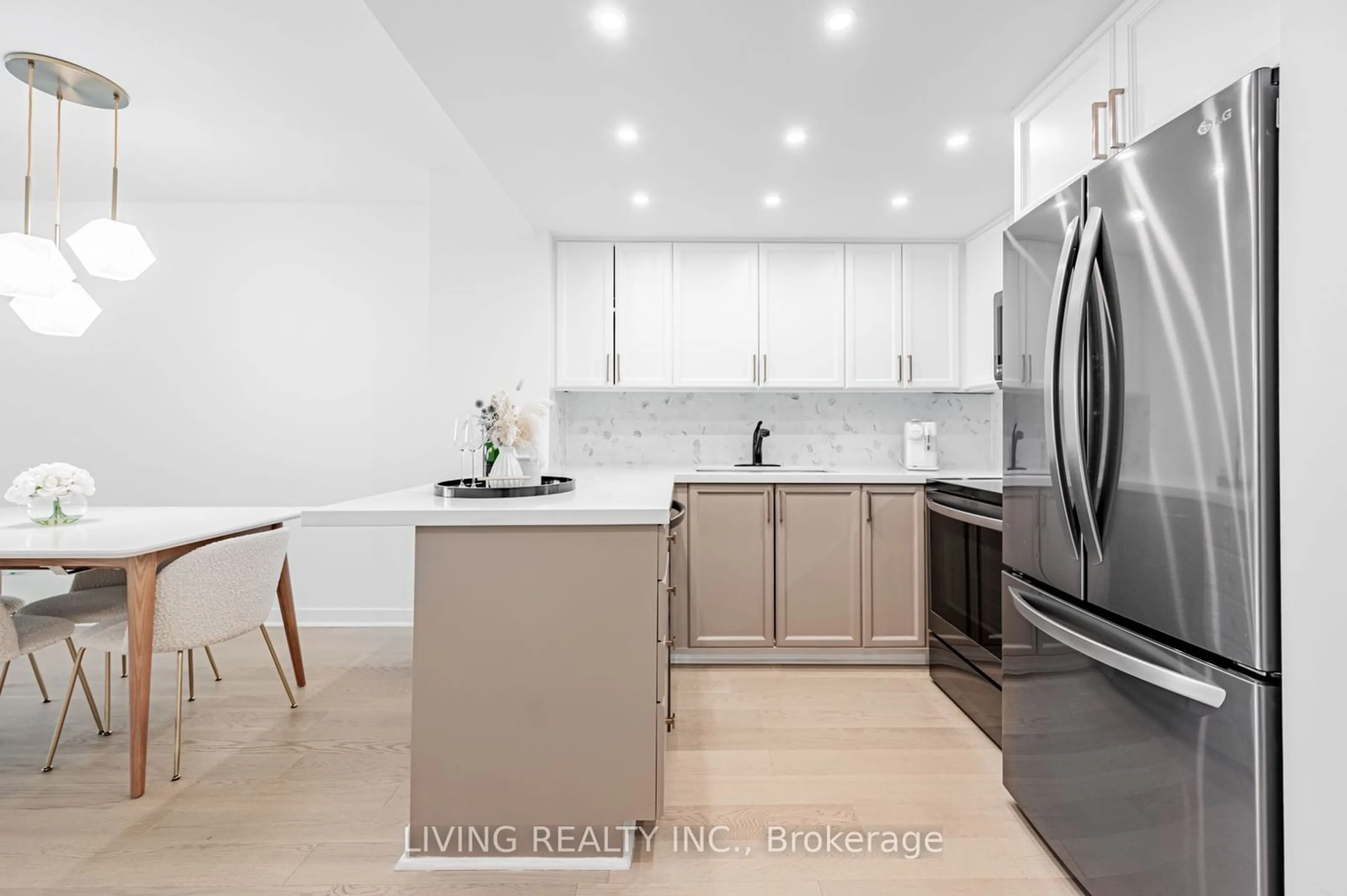 Contemporary kitchen, wood floors, mountain for 8 Park Rd #2315, Toronto Ontario M4W 3S5