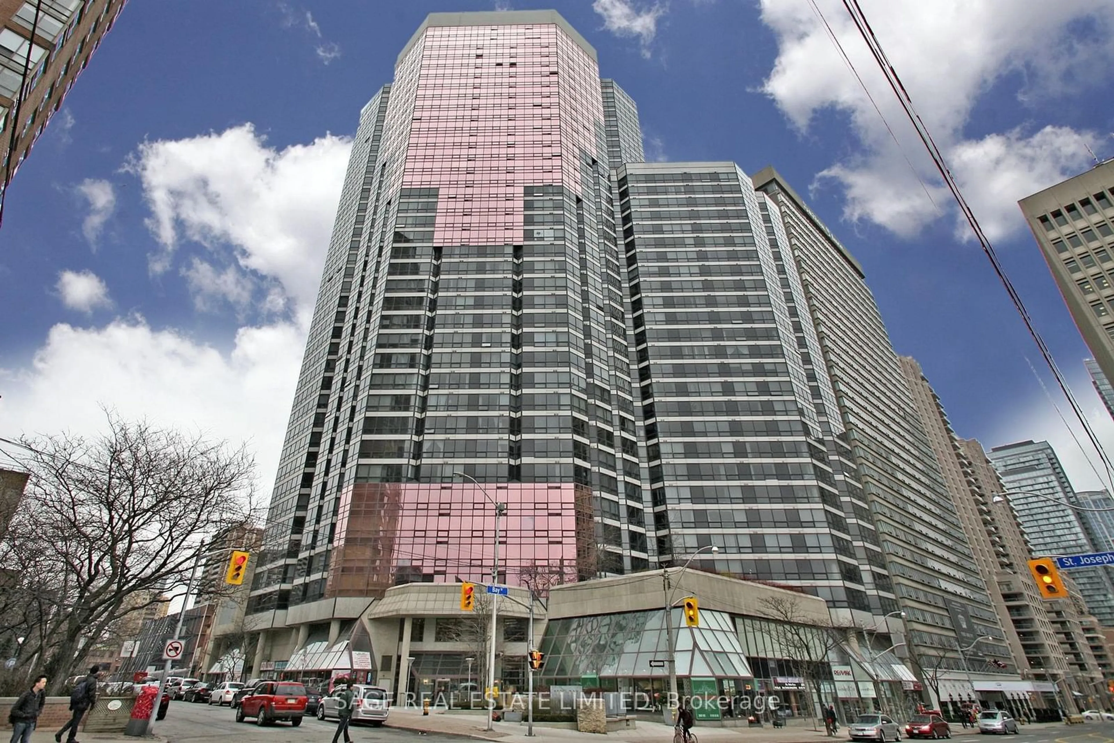 A pic from exterior of the house or condo for 1001 Bay St #2618, Toronto Ontario M5S 3A6