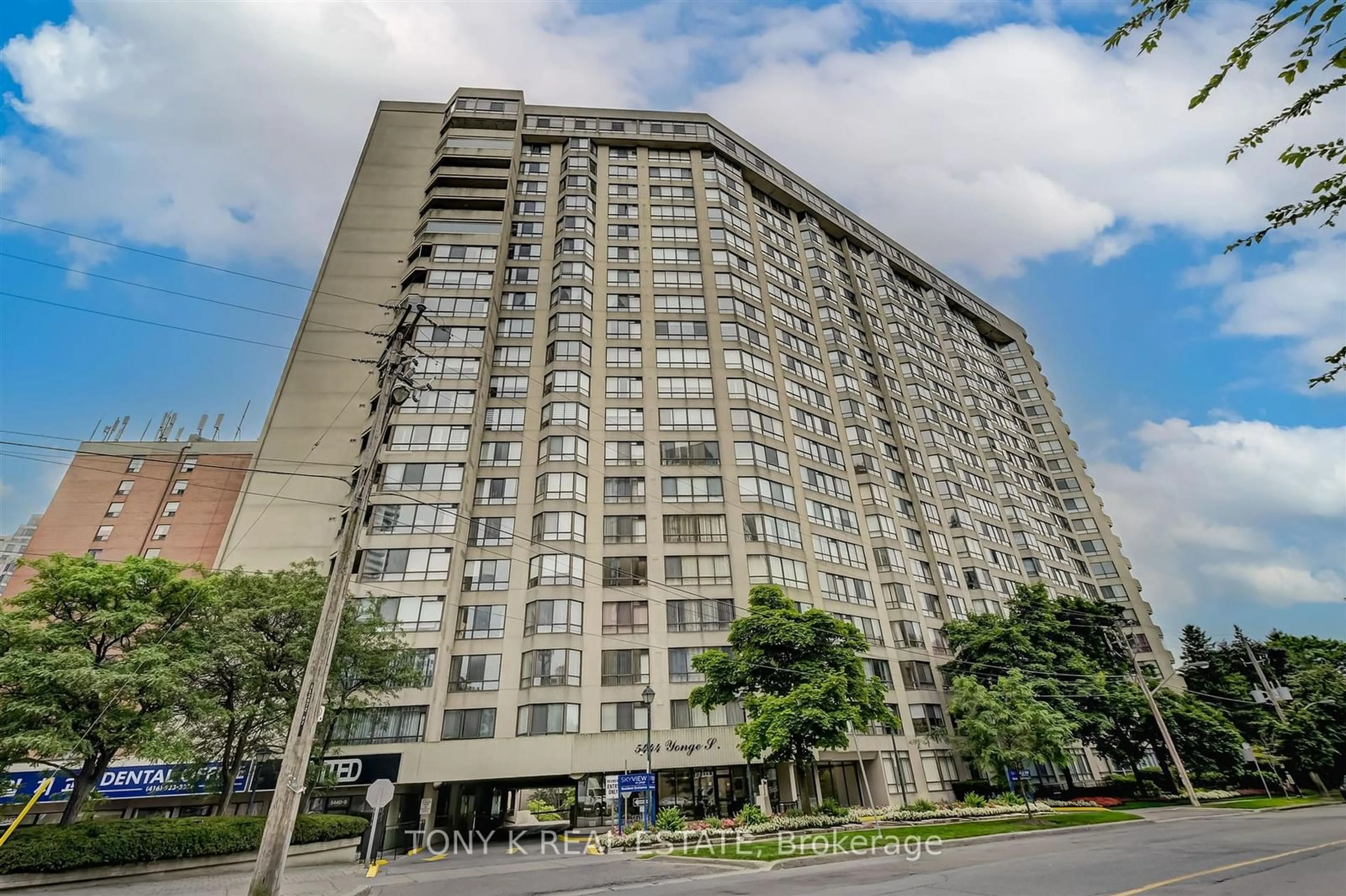 A pic from exterior of the house or condo for 5444 Yonge St #502A, Toronto Ontario M2N 6J4