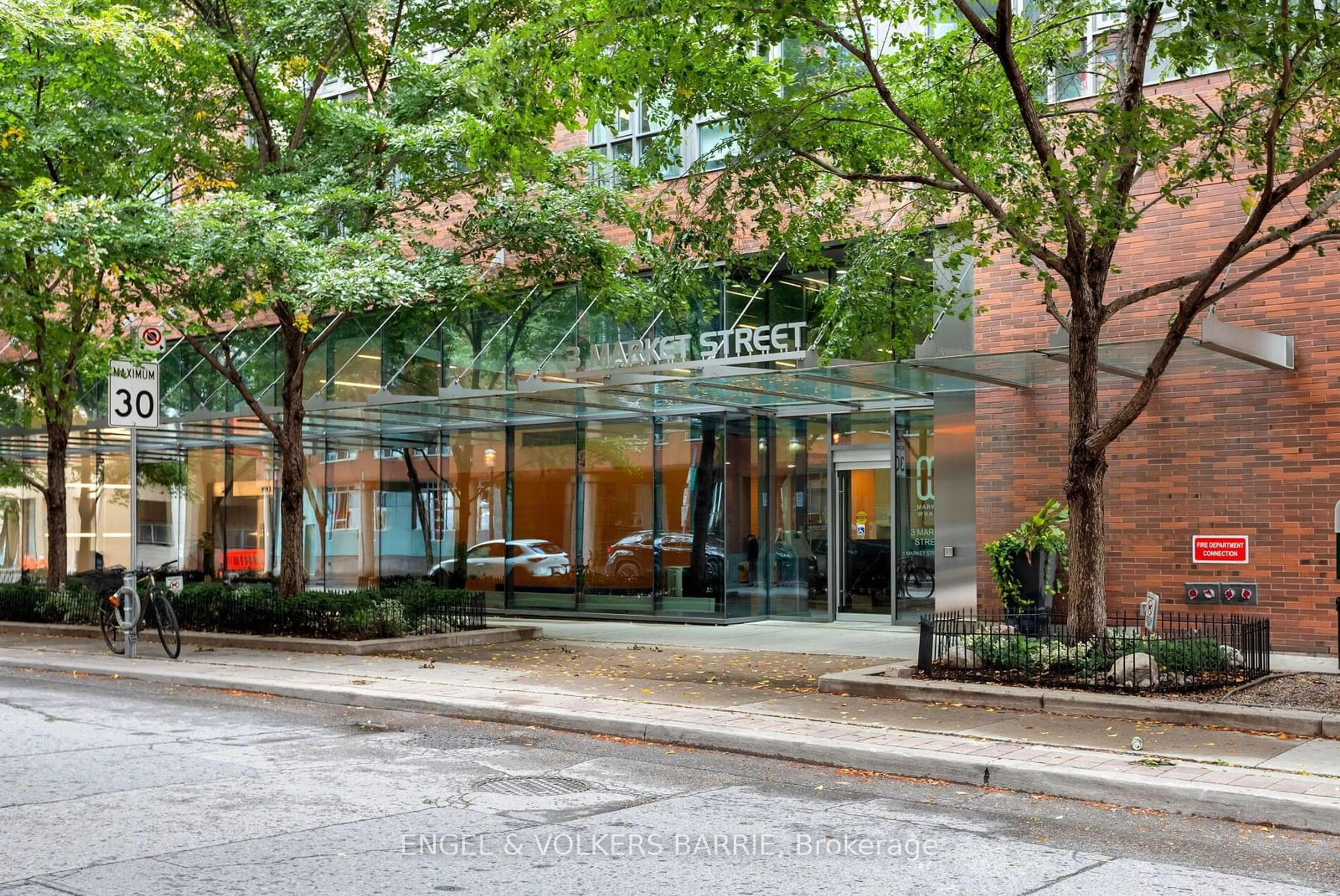 Indoor lobby for 3 Market St #403, Toronto Ontario M5E 0A3