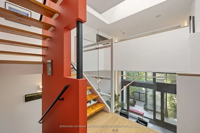 Additional property image - 19 Fennings St