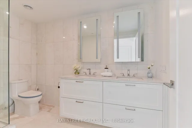 Additional property image - 30 Inn On The Park Dr Unit 2707