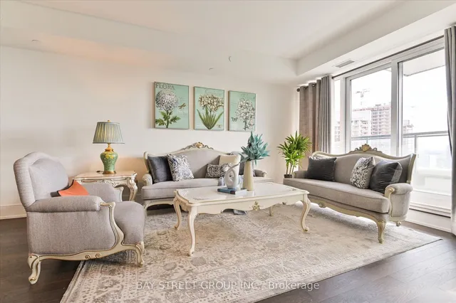Additional property image - 30 Inn On The Park Dr Unit 2707