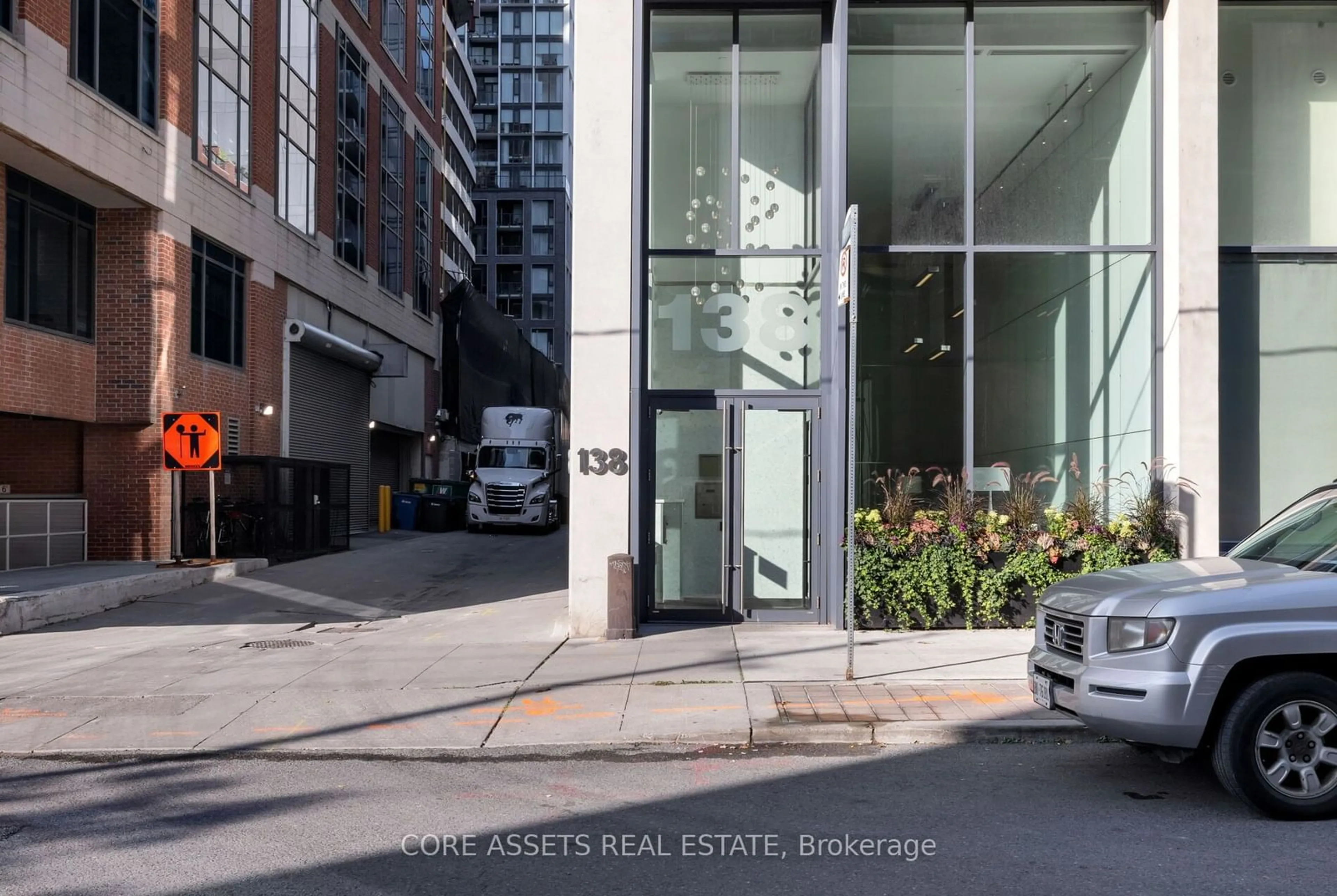 Street view for 138 Princess St #514, Toronto Ontario M5A 0B1