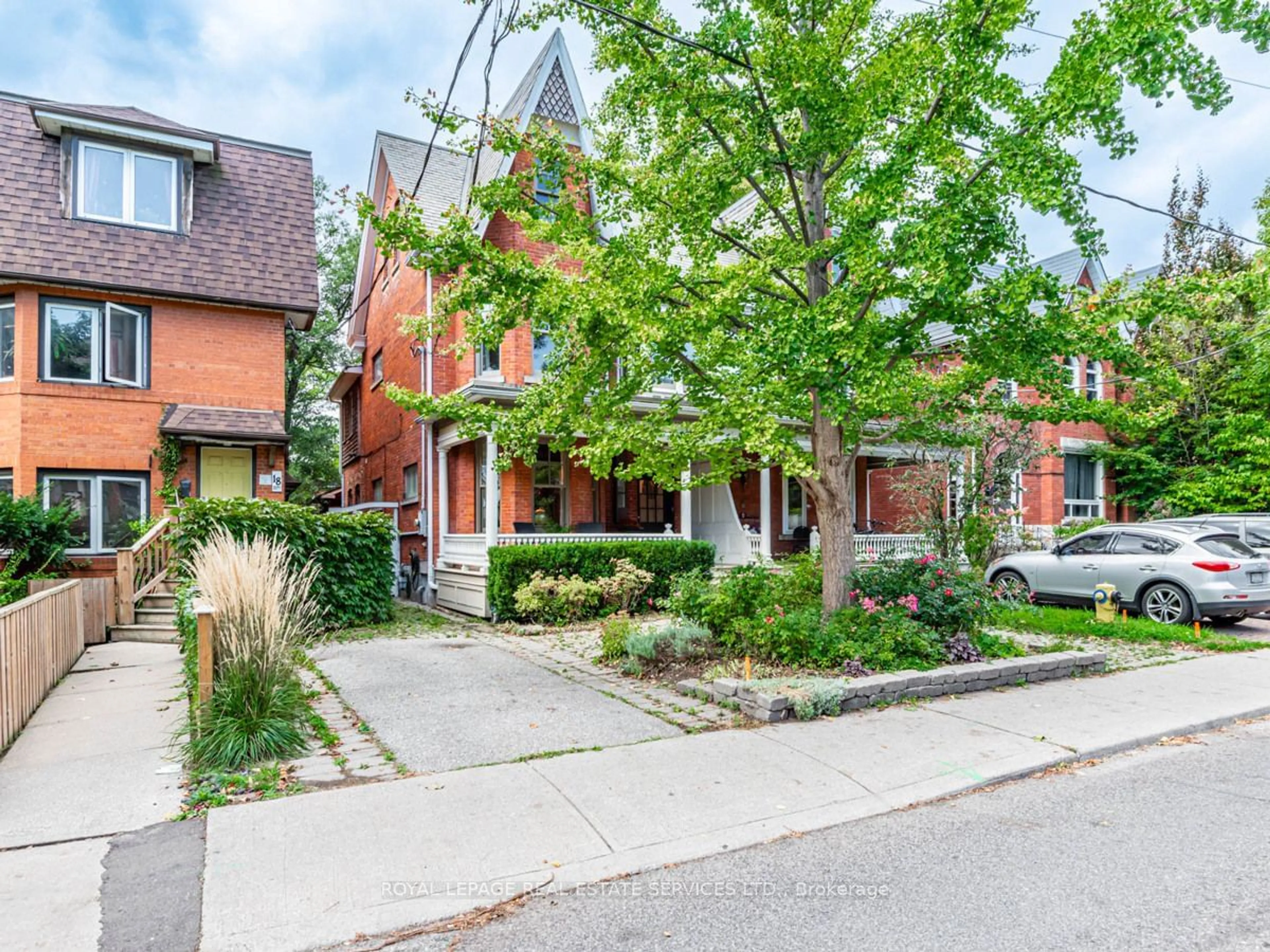 A pic from exterior of the house or condo, the street view for 20 Howland Ave, Toronto Ontario M5R 3B3