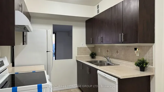 Additional property image - 177 Linus Rd Unit 1706