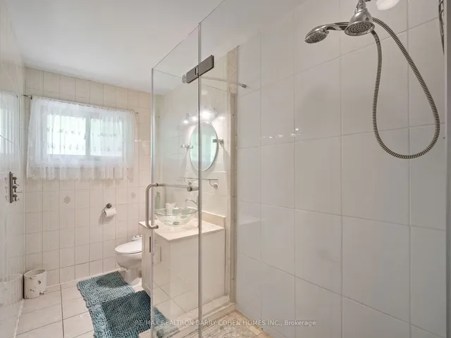 Additional property image - 120 Laurentide Dr