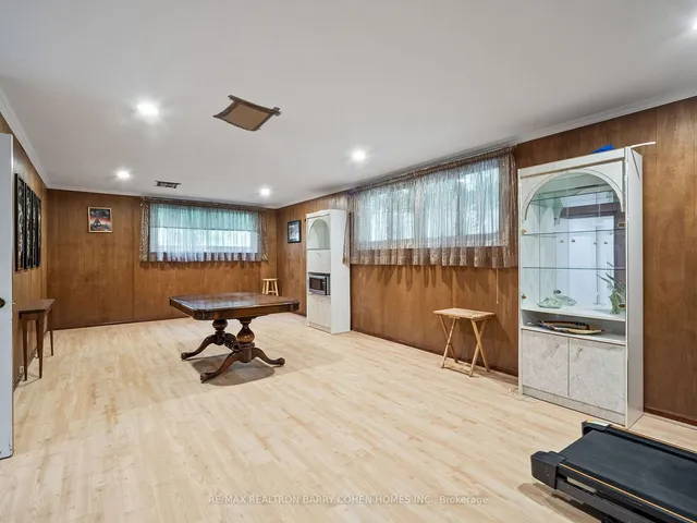 Additional property image - 120 Laurentide Dr