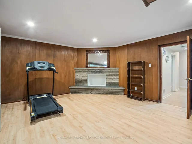 Additional property image - 120 Laurentide Dr