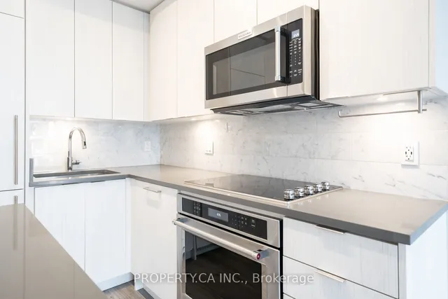 Additional property image - 38 Iannuzzi St Unit 641