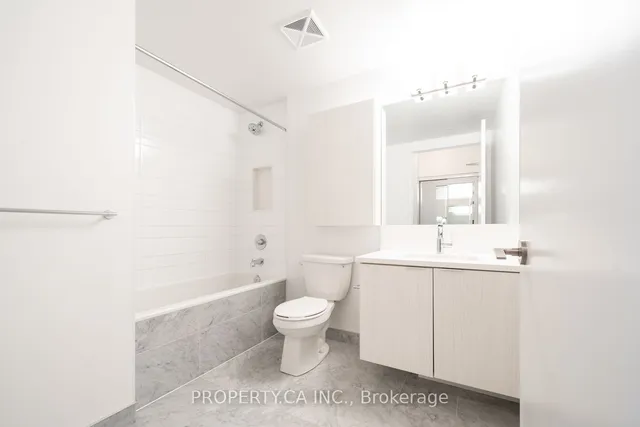 Additional property image - 38 Iannuzzi St Unit 641