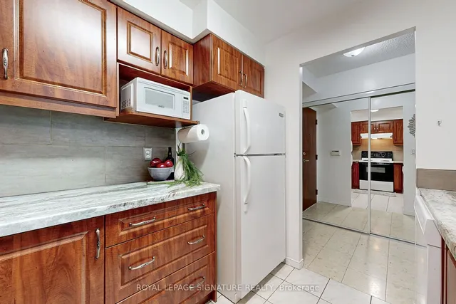 Additional property image - 29 Pemberton Ave Unit 207