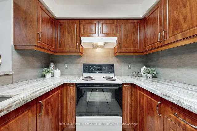 Additional property image - 29 Pemberton Ave Unit 207