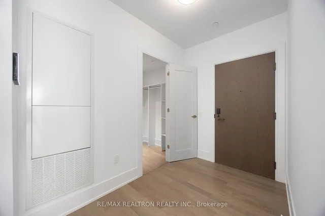 Additional property image - 30 Inn On The Park Dr Unit 1510
