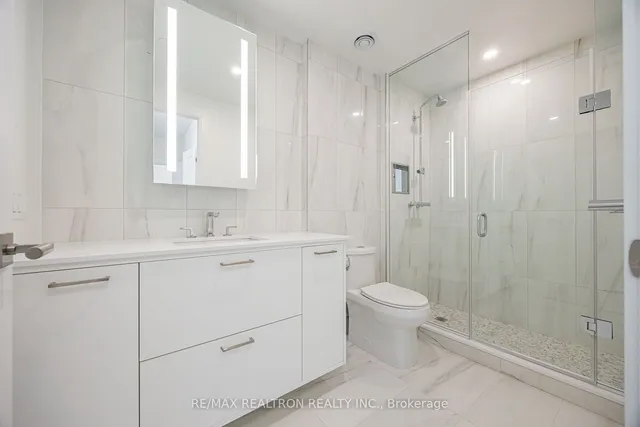 Additional property image - 30 Inn On The Park Dr Unit 1510