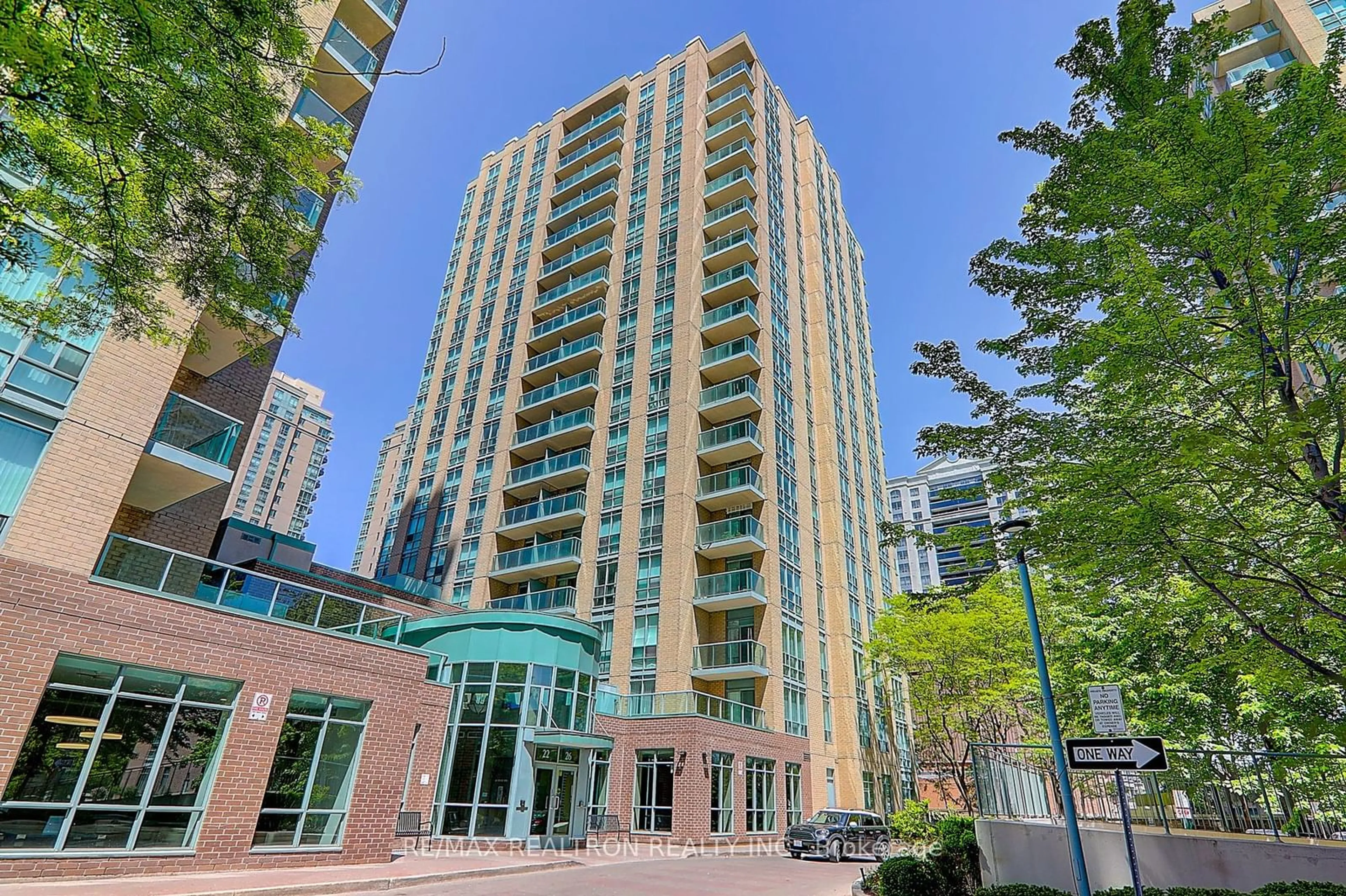 A pic from exterior of the house or condo, the front or back of building for 26 Olive Ave #1008, Toronto Ontario M2N 7G7