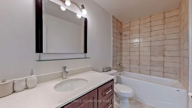 Additional property image - 10 Moonstone Bywy Unit 151