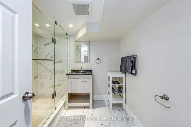 Additional property image - 90 Avondale Ave