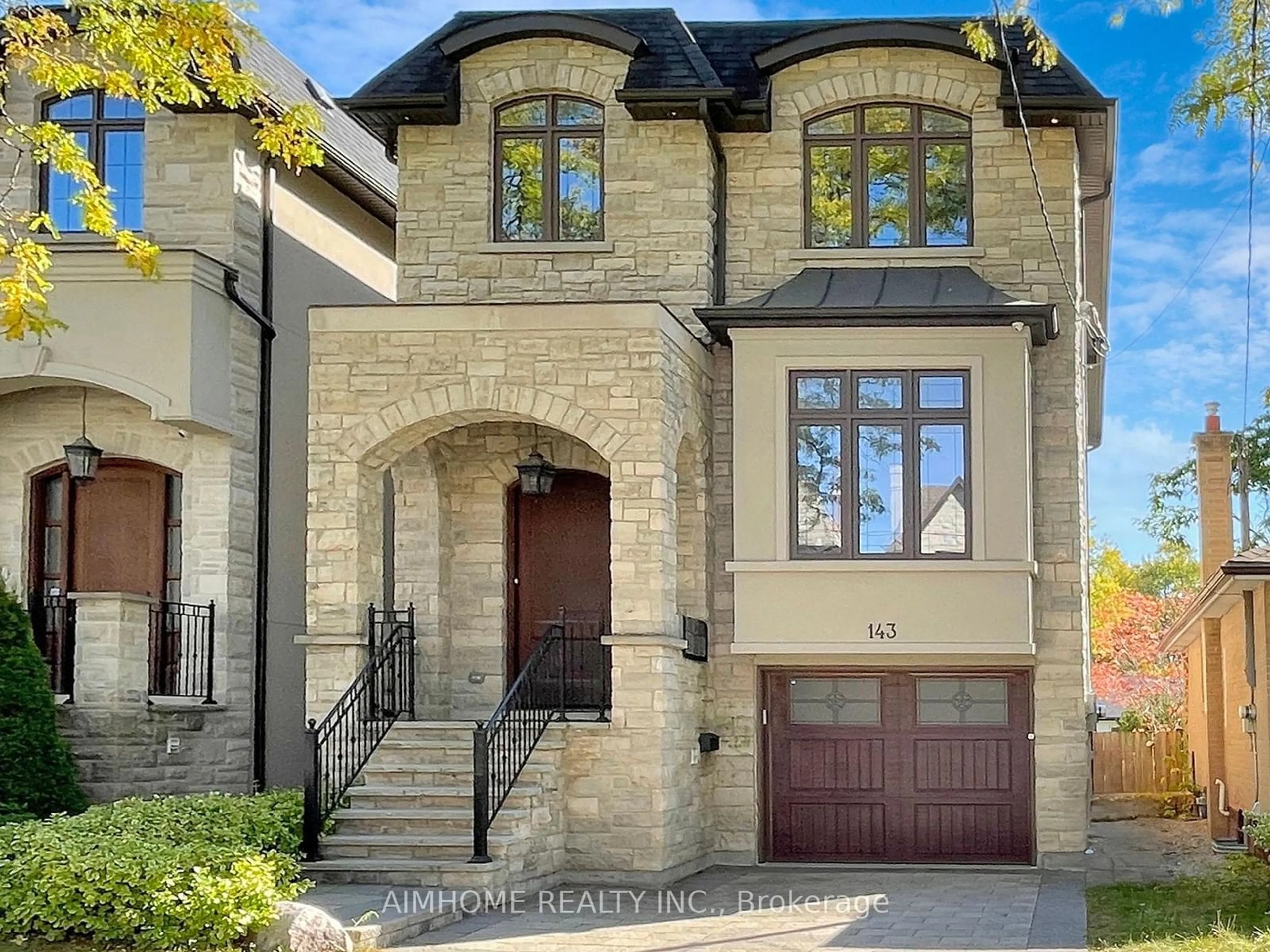 Home with brick exterior material for 143 Kingsdale Ave, Toronto Ontario M2N 3W8