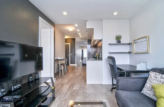 Additional image 32 of 38 Cameron St Unit 1128