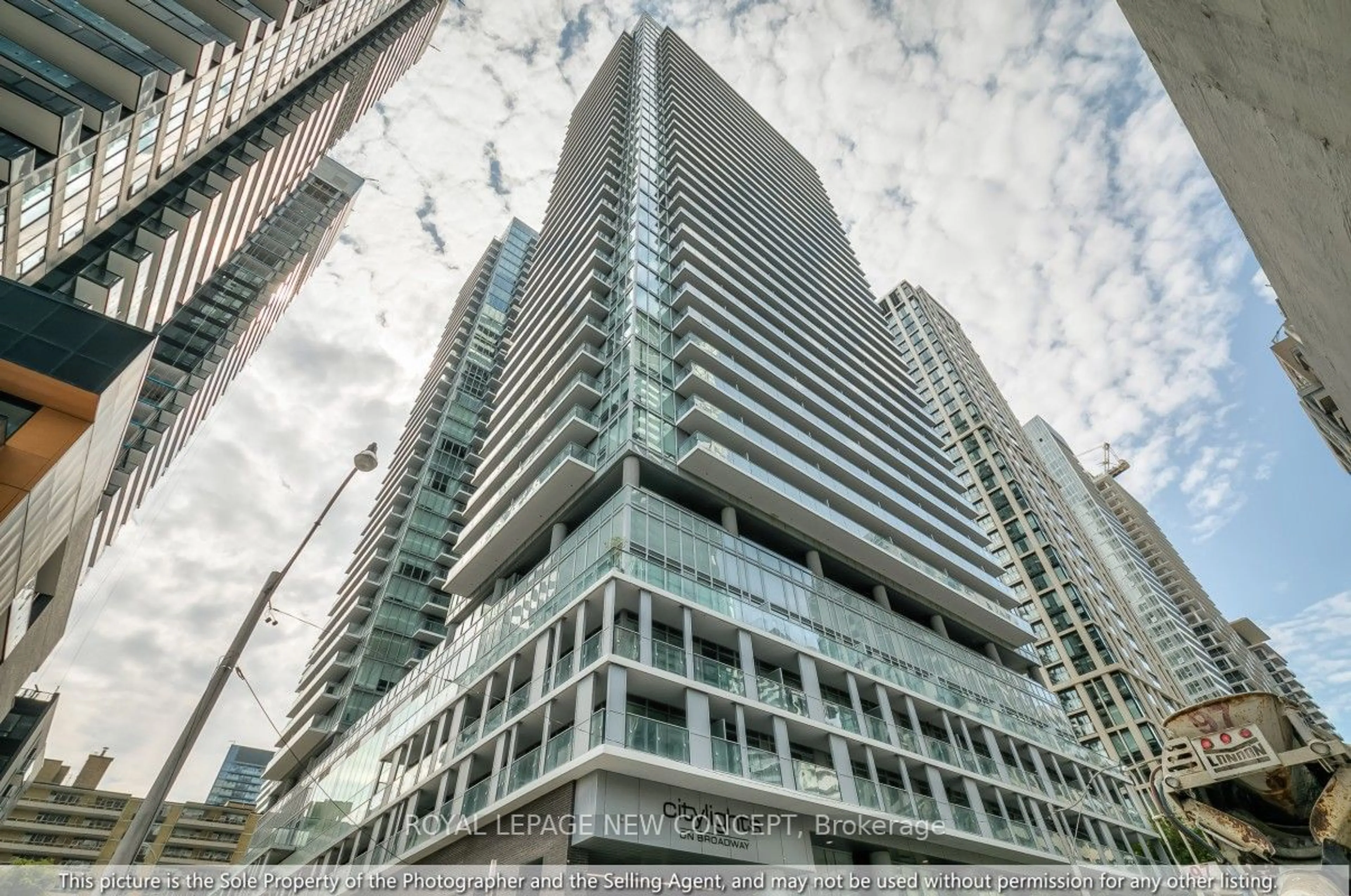 A pic from exterior of the house or condo, the street view for 99 Broadway Ave #210, Toronto Ontario L4P 0E3