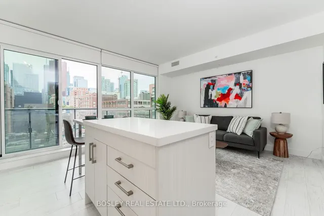 Additional property image - 39 Sherbourne St Unit 706
