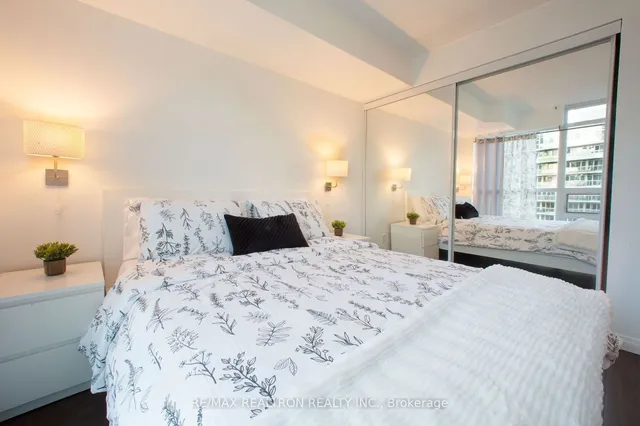 Additional property image - 209 Fort York Blvd Unit 1265