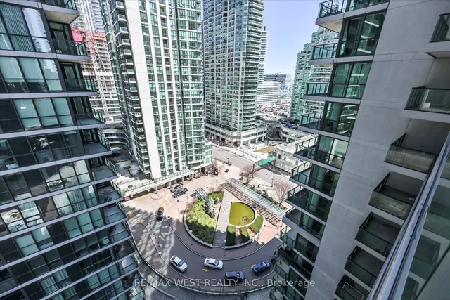 Additional property image - 33 Bay St Unit 1504