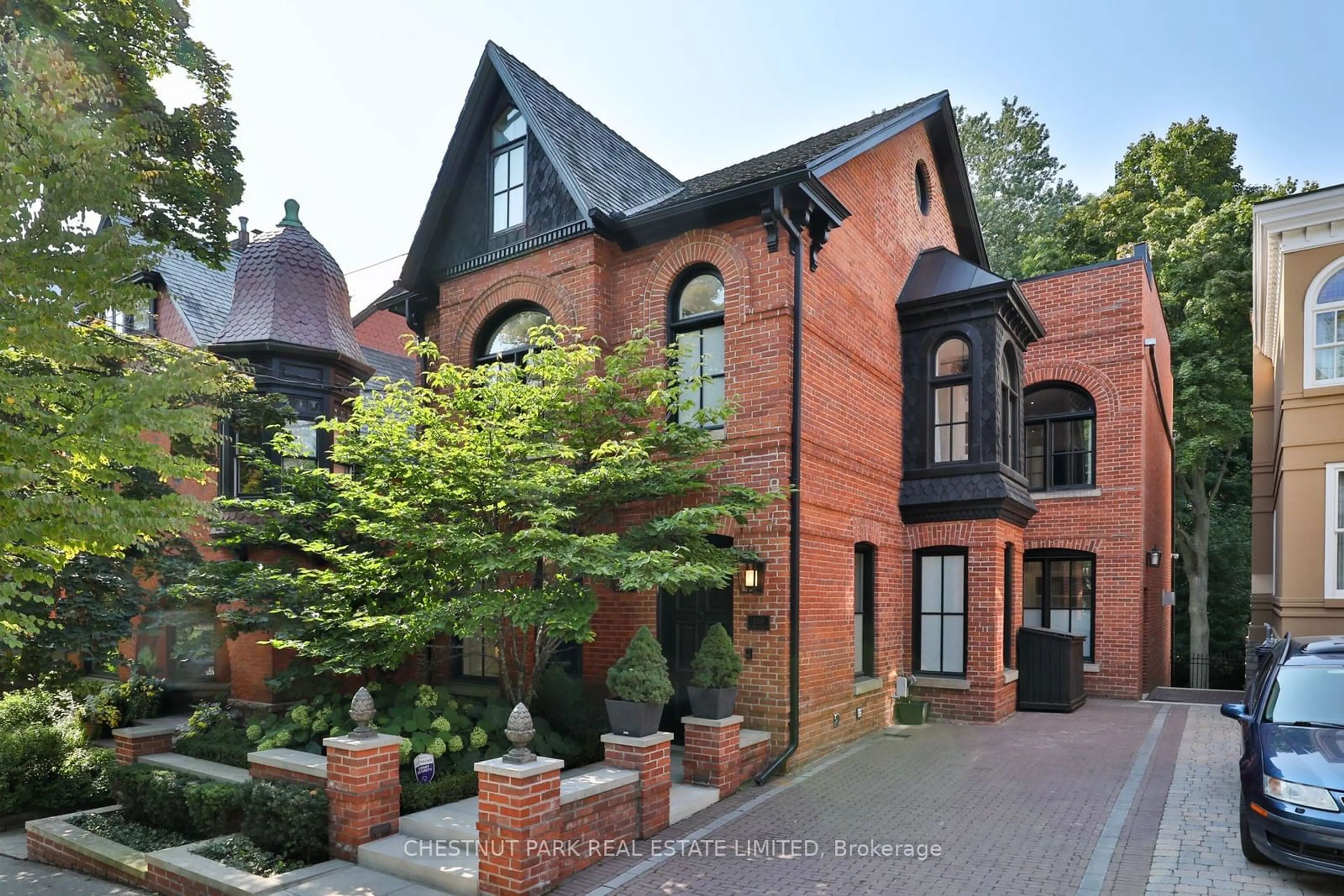 Home with brick exterior material for 110 Park Rd, Toronto Ontario M4W 2N7