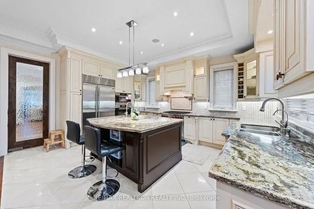 Additional property image - 139 Beechwood Ave