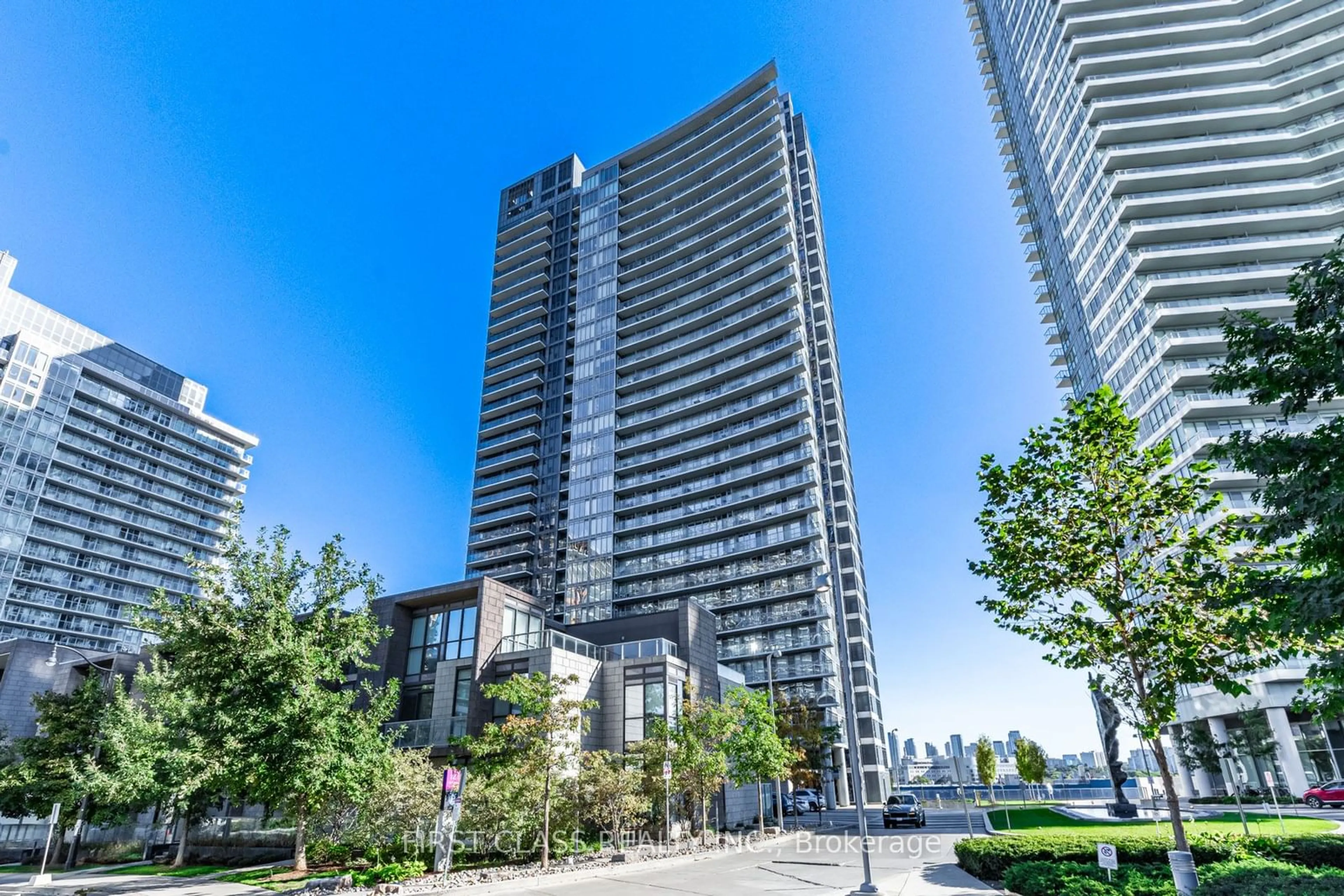 A pic from exterior of the house or condo, the view of city buildings for 121 Mcmahon Dr #1201, Toronto Ontario M2K 0C1